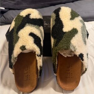 Nicole Miller Green and Cream Camo Mules